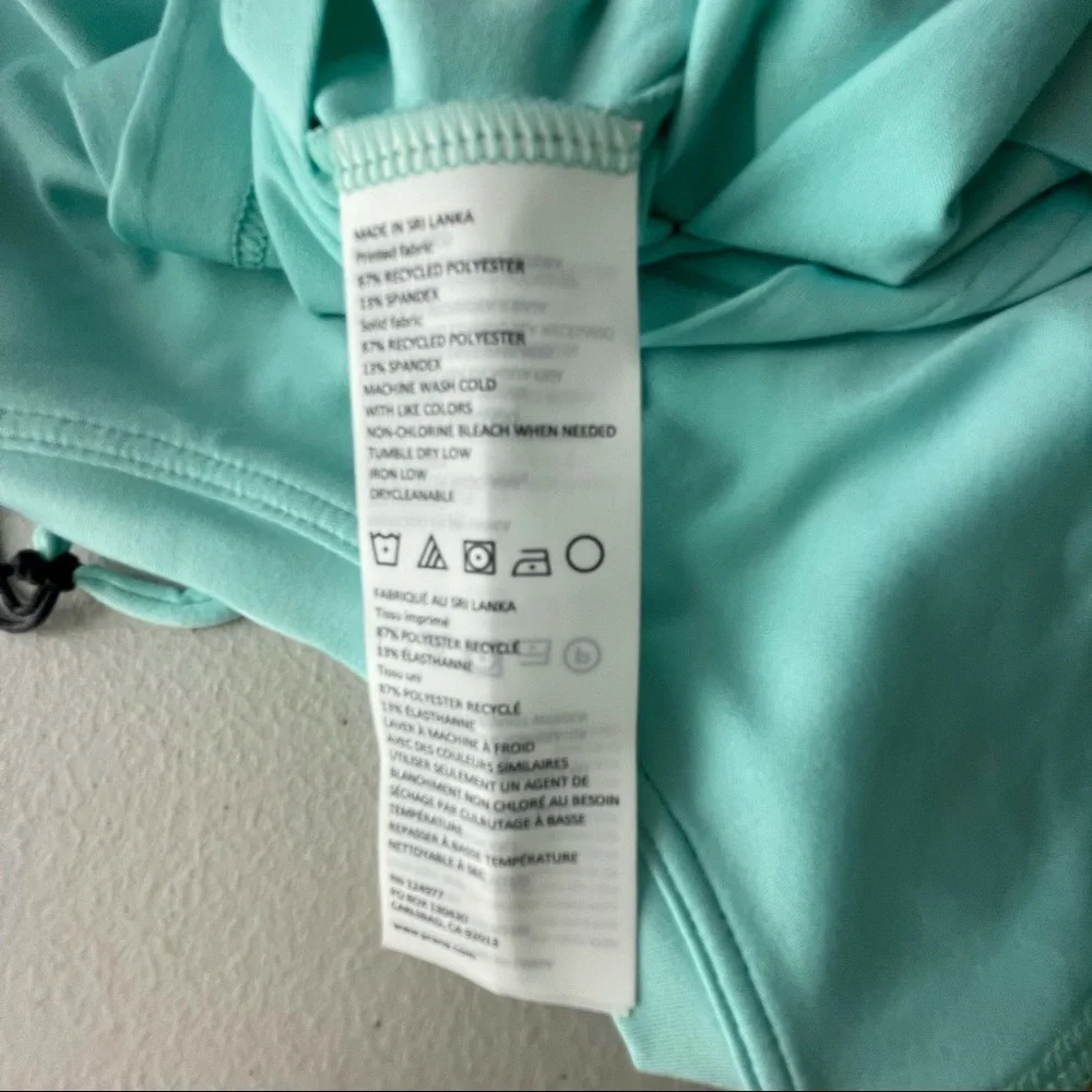 PRANA NWT EDGE WAVE SUN TOP SWIM SHIRT BEACH GLASS - Picture 4 of 4